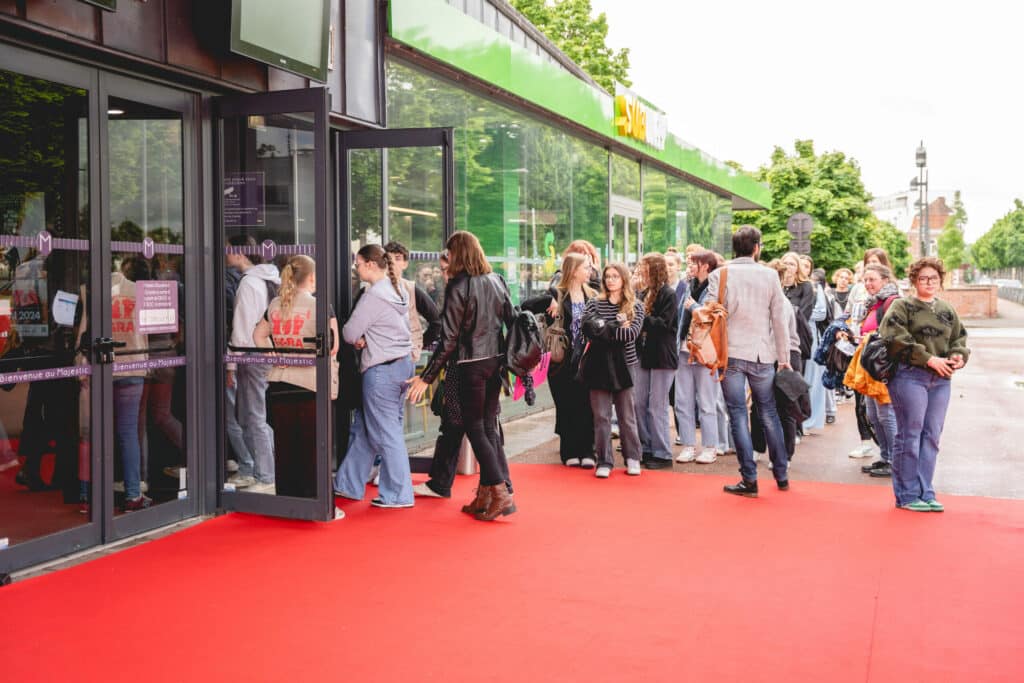 Affiche le Chant des forêtes