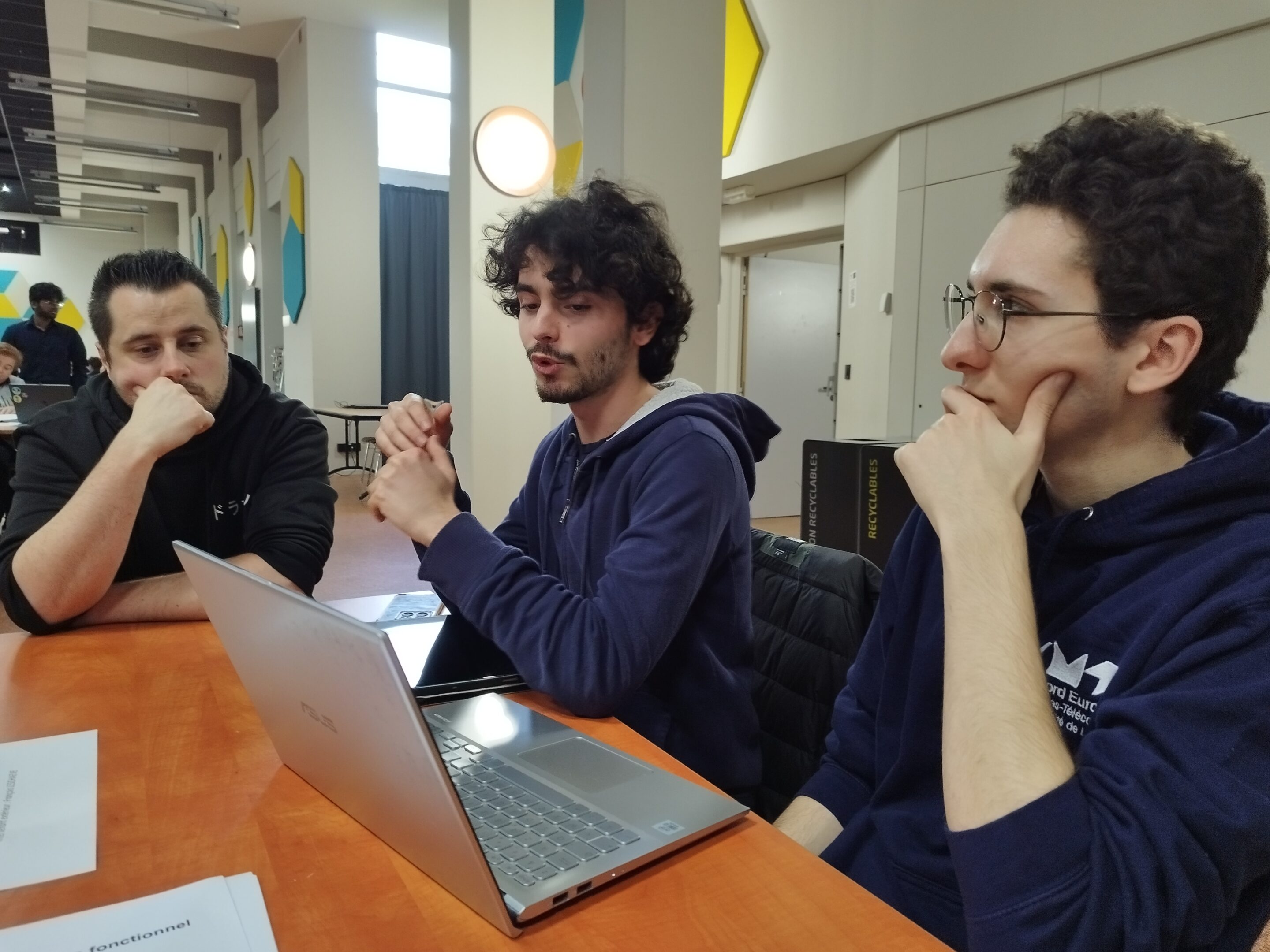 Affiche le Chant des forêtes